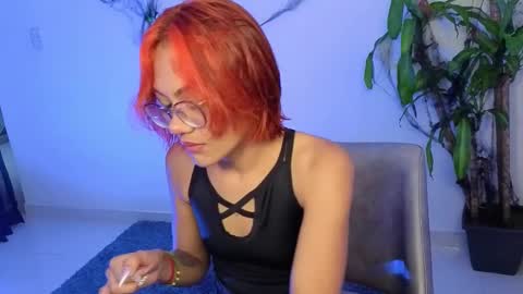 Snapshot of missvenuss chatting on 10.25.25 IG MISSVENUSS1 online show from 10.25.25