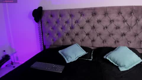 Miss online show from 09.11.25