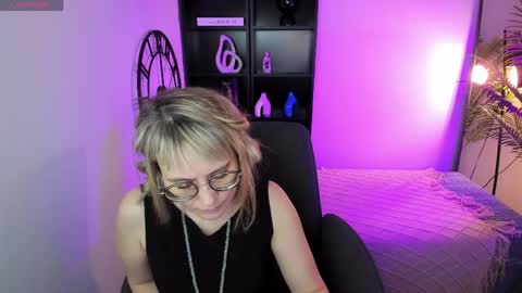 Snapshot of missy_mills chatting on 03.31.26 Missy online show from 03.31.26