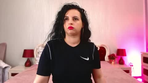 Skye online show from 04.09.26