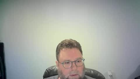 Mr. Happy online show from 11.23.25