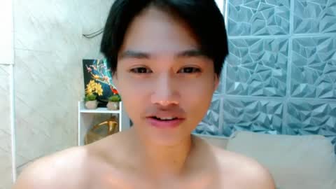 SAINT SACHI  will make your day  online show from 06.06.26