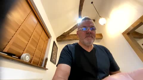 Misterblivs online show from 12.28.24