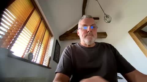 Misterblivs online show from 02.19.25