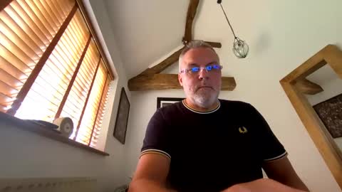 Misterblivs online show from 10.02.25