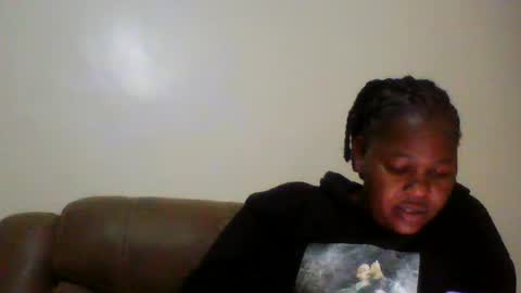 Snapshot of misticmoment chatting on 06.19.26 misticmoment online show from 06.19.26