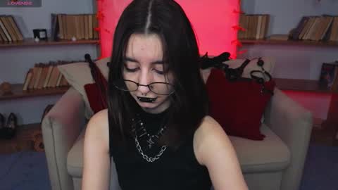 Snapshot of mistress__marcelline chatting on 09.18.25 Marcelline online show from 09.18.25