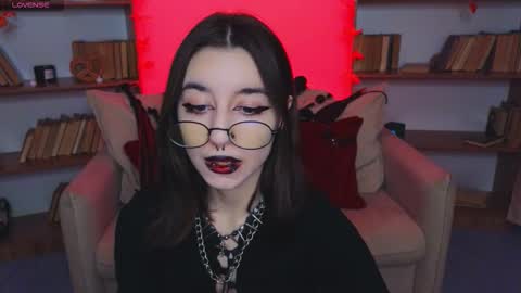 Snapshot of mistress__marcelline chatting on 09.25.25 Marcelline online show from 09.25.25