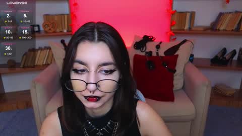 Snapshot of mistress__marcelline chatting on 10.04.25 Marcelline online show from 10.04.25