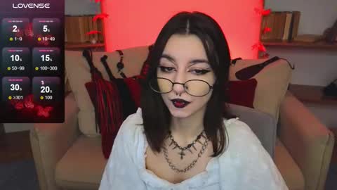 Snapshot of mistress__marcelline chatting on 10.06.25 Marcelline online show from 10.06.25