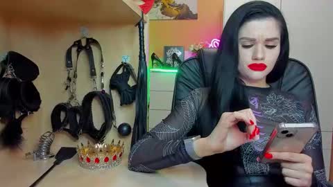 Mistress Kristi online show from 10.01.25