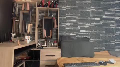 Snapshot of mistress_mirybossy chatting on 01.23.25 Mistress Mirybossy online show from 01.23.25