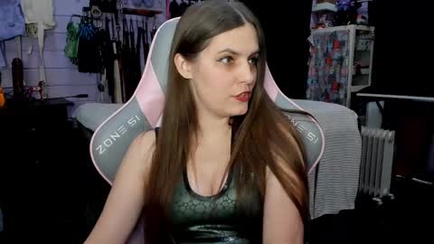 Dirty Priest and Ivi online show from 03.06.25