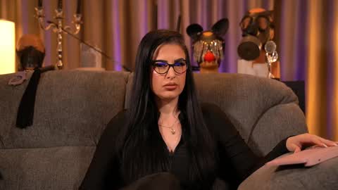 Mistress Kelly online show from 12.15.25