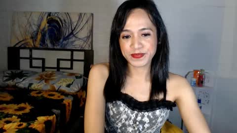 Snapshot of mistressnicoletrans chatting on 12.28.24 SexyCutieNicole online show from 12.28.24