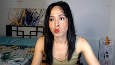 Snapshot of mistressnicoletrans chatting on 01.11.25 SexyCutieNicole online show from 01.11.25
