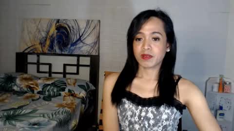 Snapshot of mistressnicoletrans chatting on 02.05.25 SexyCutieNicole online show from 02.05.25
