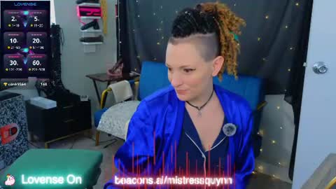 Snapshot of mistressquynnxo chatting on 06.19.26 Mistress Quynn online show from 06.19.26