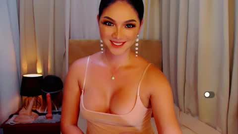 Leah online show from 12.05.24