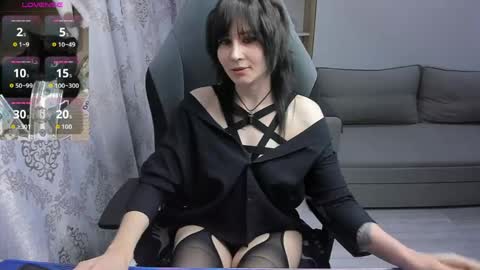 Snapshot of misty_dark chatting on 05.25.26 misty_dark online show from 05.25.26