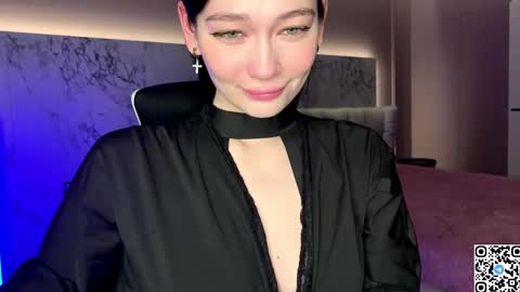 misty_roseee online show from 01.05.25