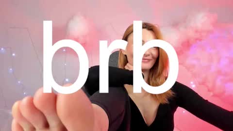 Snapshot of mistybarnes chatting on 03.10.25 MistyBarnes NONUDE MODEL online show from 03.10.25