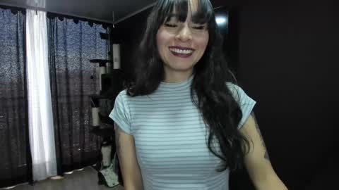 Emma  online show from 05.20.26