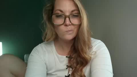 Misty Morgan online show from 02.25.25