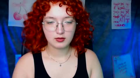Snapshot of mistyrosee chatting on 07.11.26 Aria online show from 07.11.26
