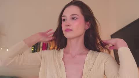 Snapshot of mita_mp4 chatting on 02.24.25 Mita online show from 02.24.25