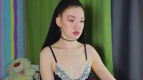 Snapshot of mitch911 chatting on 03.12.25 alice online show from 03.12.25