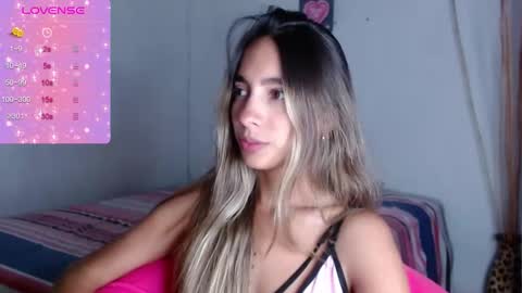 Snapshot of mitchwilson1 chatting on 11.29.25 mitchwilson1 online show from 11.29.25