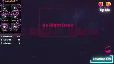 Snapshot of miyaseductress chatting on 12.13.25 Elle online show from 12.13.25