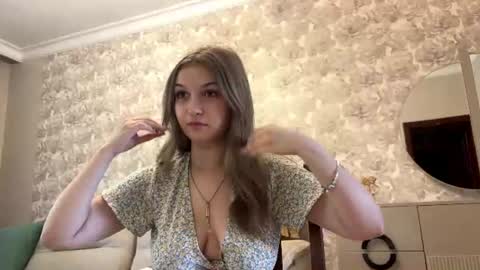 Snapshot of mizuki_wa chatting on 07.15.26 Mizuki online show from 07.15.26