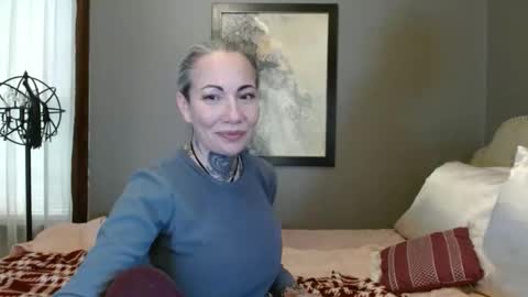 MizXtrix online show from 04.24.26