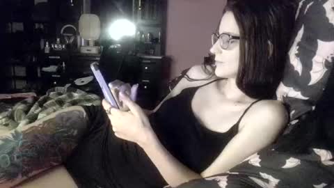 Mizz Bonez online show from 02.14.26