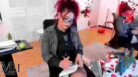 mizzhell_ online show from 09.20.25