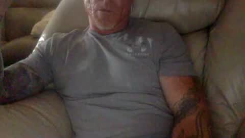 Snapshot of mjg175 chatting on 06.15.26 SexyRed online show from 06.15.26