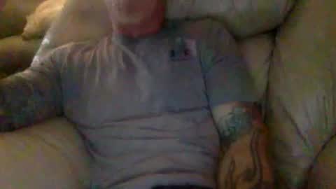 Snapshot of mjg175 chatting on 06.26.26 SexyRed online show from 06.26.26