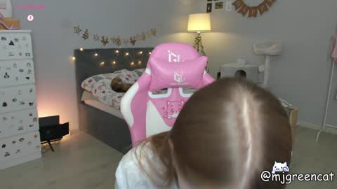 mj  online show from 12.20.24