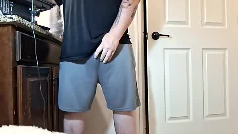 hoodyhoo online show from 04.18.26