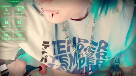 Snapshot of mk_ts_guy chatting on 06.10.26 Michael online show from 06.10.26