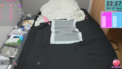 mkuo online show from 04.12.26