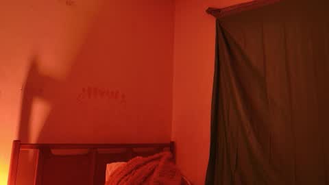 MoonLipson online show from 03.25.26