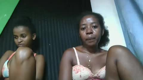 Snapshot of mmerela chatting on 02.24.26 mmerela online show from 02.24.26