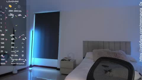 MAYRA   online show from 10.30.25