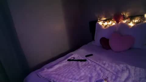 Angel online show from 02.15.26