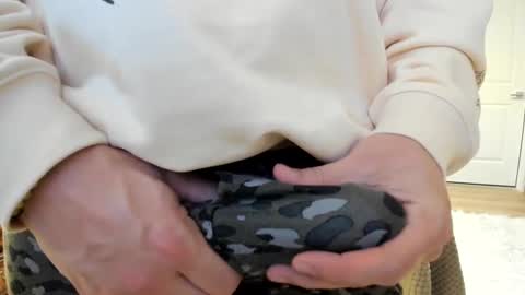 Snapshot of mnmassive chatting on 12.09.24 M online show from 12.09.24