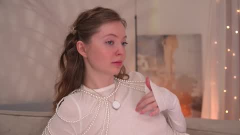 Snapshot of moan_elisa chatting on 02.24.26 moan_elisa online show from 02.24.26