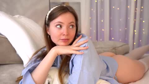 Snapshot of moan_elisa chatting on 03.02.26 moan_elisa online show from 03.02.26